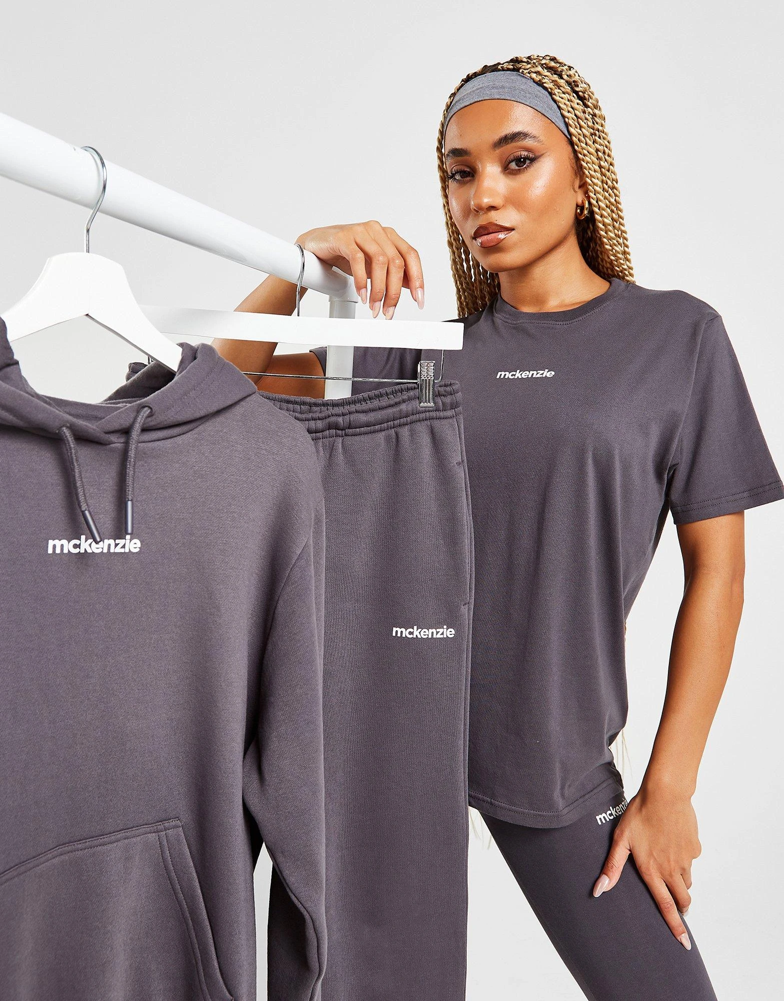 McKenzie Logo Boyfriend T-Shirt - Billede 2